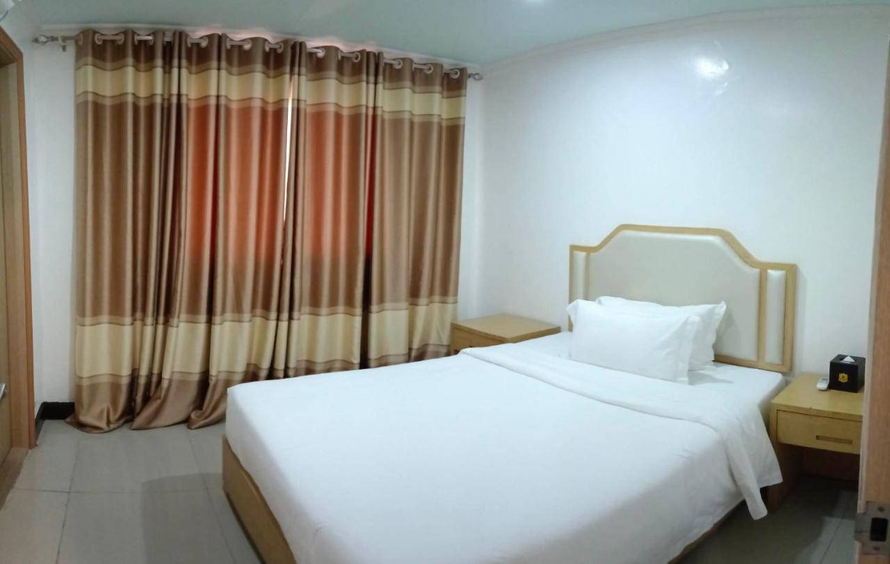 Punta Clark Hotel Clark Field Εξωτερικό φωτογραφία