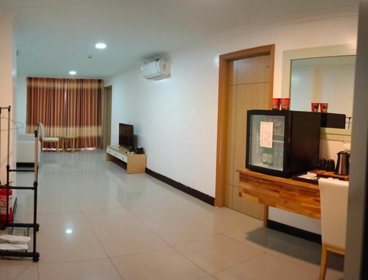 Punta Clark Hotel Clark Field Εξωτερικό φωτογραφία