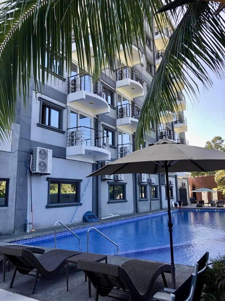 Punta Clark Hotel Clark Field Εξωτερικό φωτογραφία